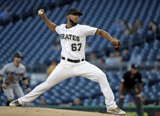 Darío Agrazal permanece con Tigres de Detroit