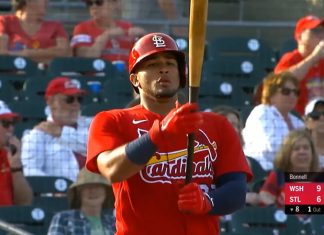 Iván Herrera debuta como emergente y conecta imparable en Spring Training