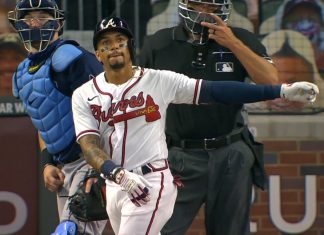 Panameños en MLB (29/07/20): Camargo conecta un doble, Araúz anota carrera
