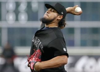 Panameños en MLB (25/08/20): Barría se luce como relevista, Guerra tiene una mala salida