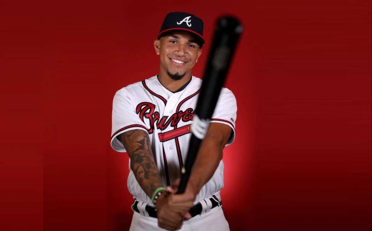 Johan Camargo batea par de dobles frente a los Phillies MLBPTY