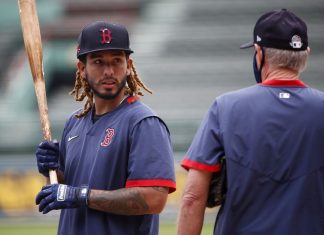 Lesiones en Atlanta y Boston se han convertido en oportunidades para Camargo y Araúz